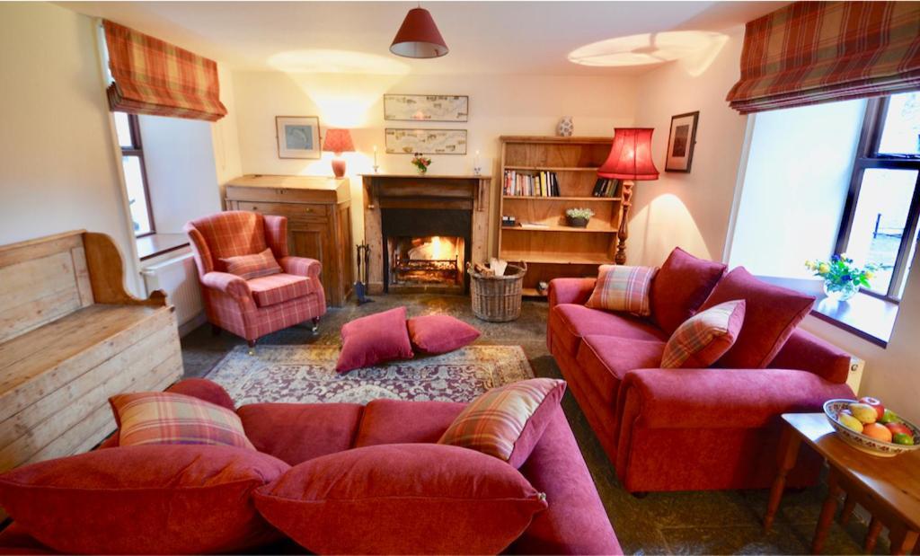Delphi Lodge Cottages Leenaun Εξωτερικό φωτογραφία