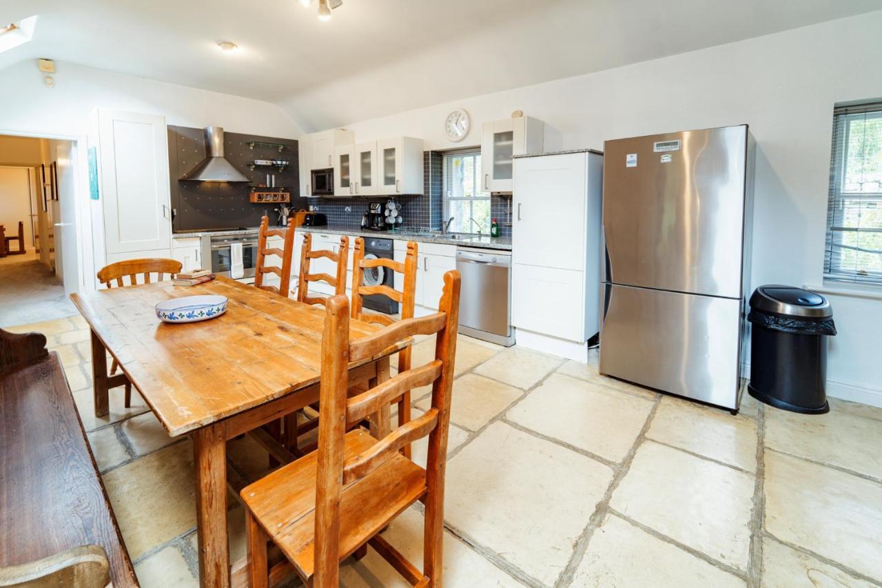 Delphi Lodge Cottages Leenaun Εξωτερικό φωτογραφία