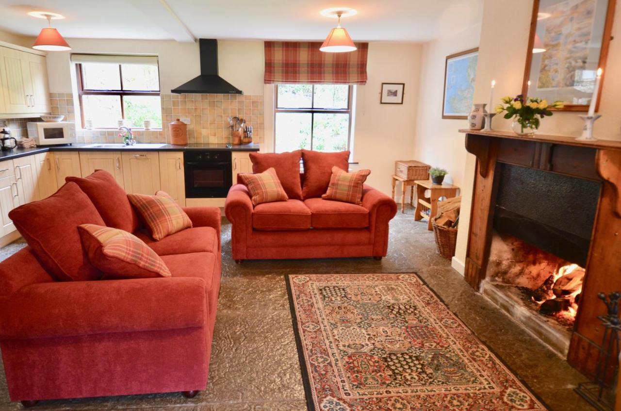 Delphi Lodge Cottages Leenaun Εξωτερικό φωτογραφία